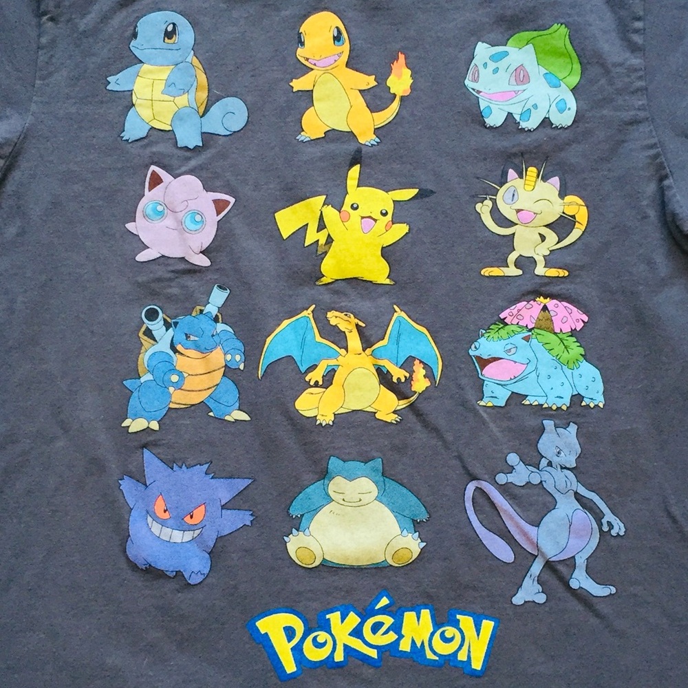 MNS POKÉMON FAMILY GRAPHIC T-SHIRT